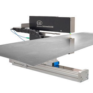 thicknessGAUGE C.C Sistemi di sensori per la misurazione 3D e la misurazione dello spessore precisa